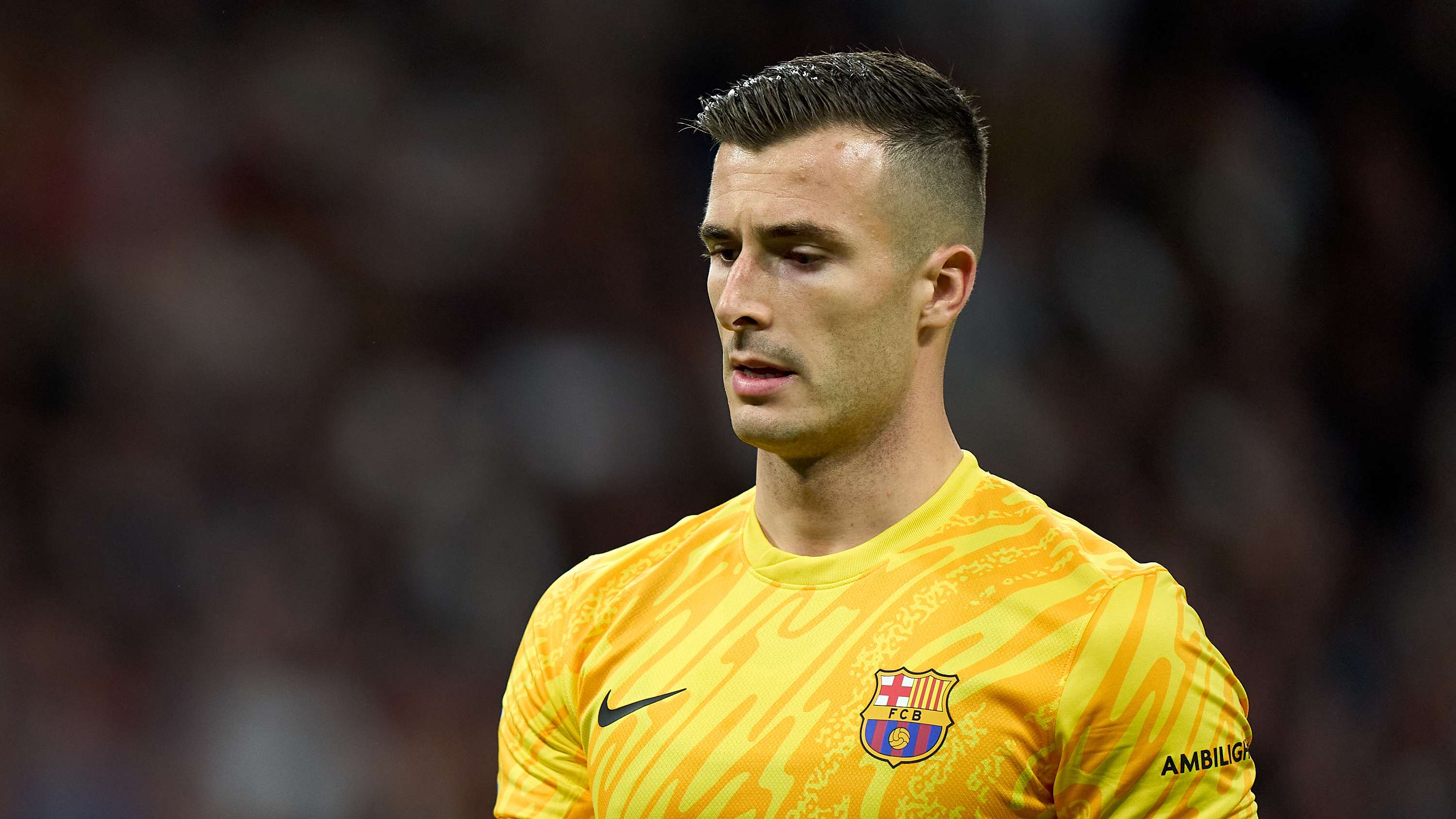 每个人都在 每个人都在