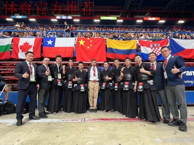 苏沪联合队夺得男子佩剑团体金牌 苏沪联合队夺得男子佩剑团体金牌